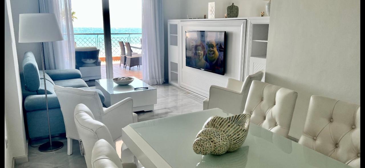 Sitio de Calahonda Mi Capricho A16 Beachfront Apartment מראה חיצוני תמונה