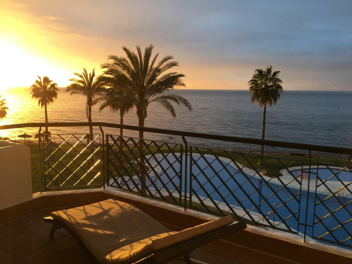 Sitio de Calahonda Mi Capricho A16 Beachfront Apartment מראה חיצוני תמונה