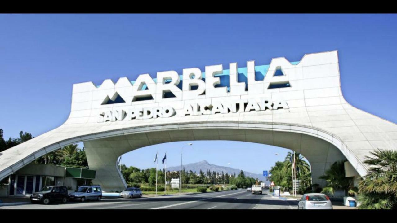Sitio de Calahonda Mi Capricho A16 Beachfront Apartment מראה חיצוני תמונה
